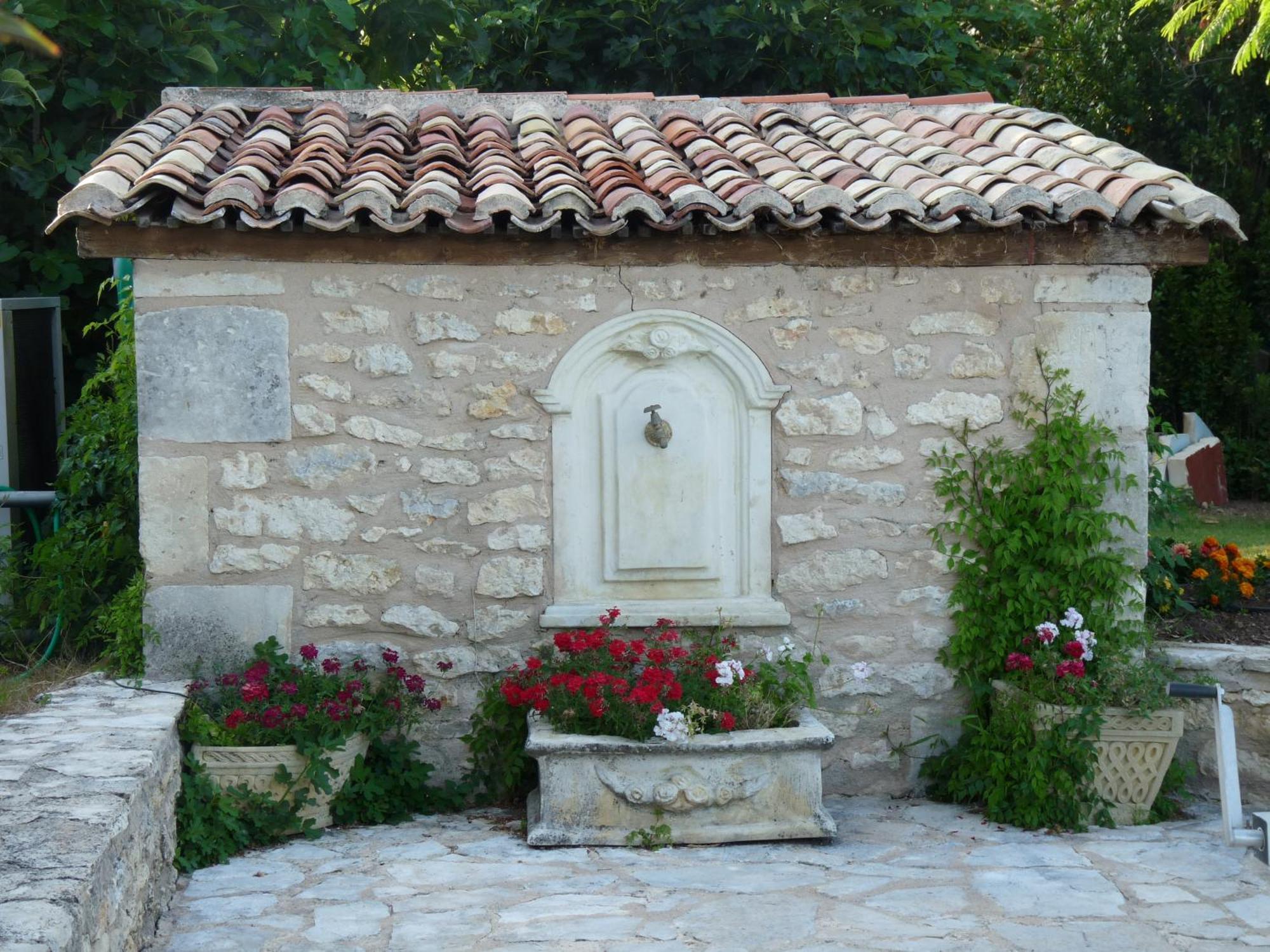 Gites Chez Belliveau Meursac ภายนอก รูปภาพ
