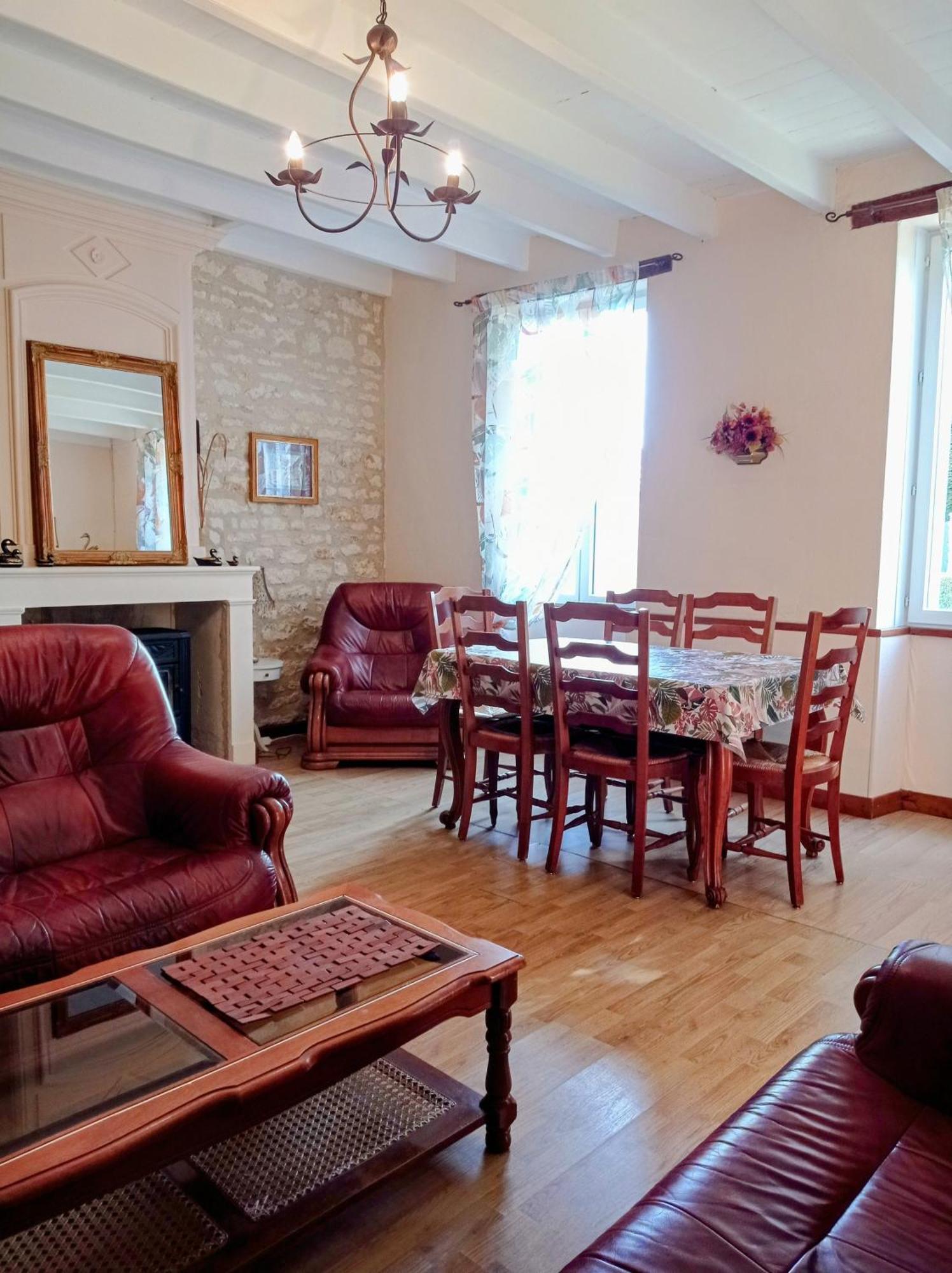 Gites Chez Belliveau Meursac ภายนอก รูปภาพ