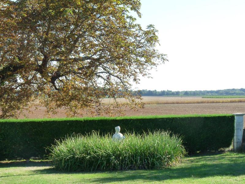 Gites Chez Belliveau Meursac ภายนอก รูปภาพ